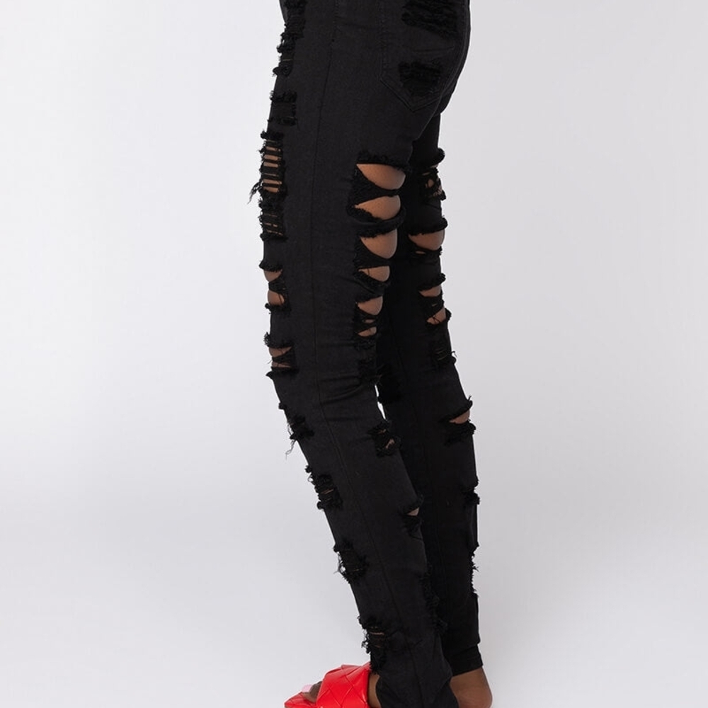 SOLD New! AKIRA Show Me Baby Black Distressed Stretch Denim Skinny Jeans - Picture 6 of 12